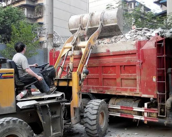 建筑垃圾清運